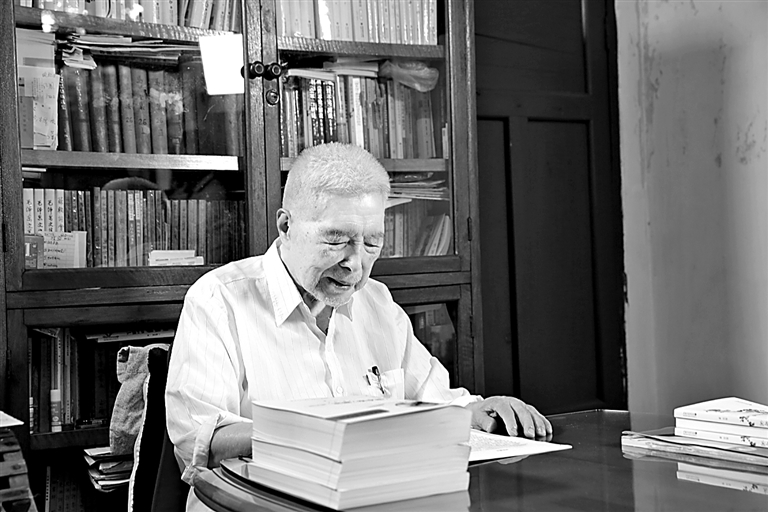 这本书他读了一辈子——陈征先生与《资本论》研究 这本书他读了一辈子——陈征先生与《资本论》研究